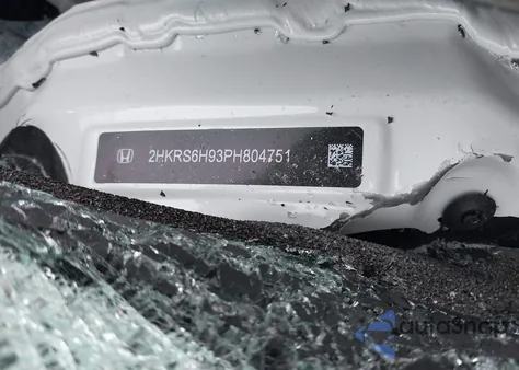 2023 Honda Cr-V Hybrid Sport Touring z USA, uszkodzony, nr VIN 2HKRS6H93PH804751